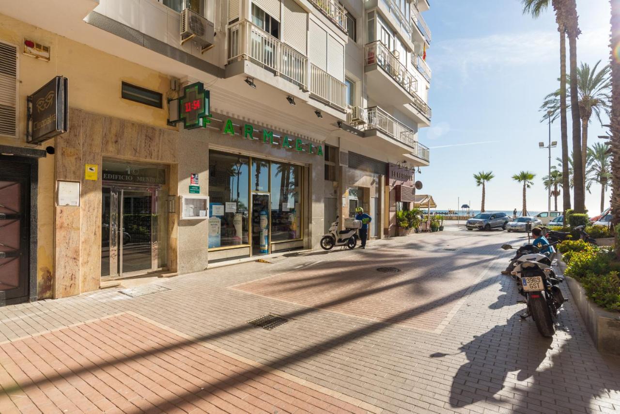 Mp7 Renovated Apartment Right On The Beach 700 Meters Away From Old Town Малага Экстерьер фото